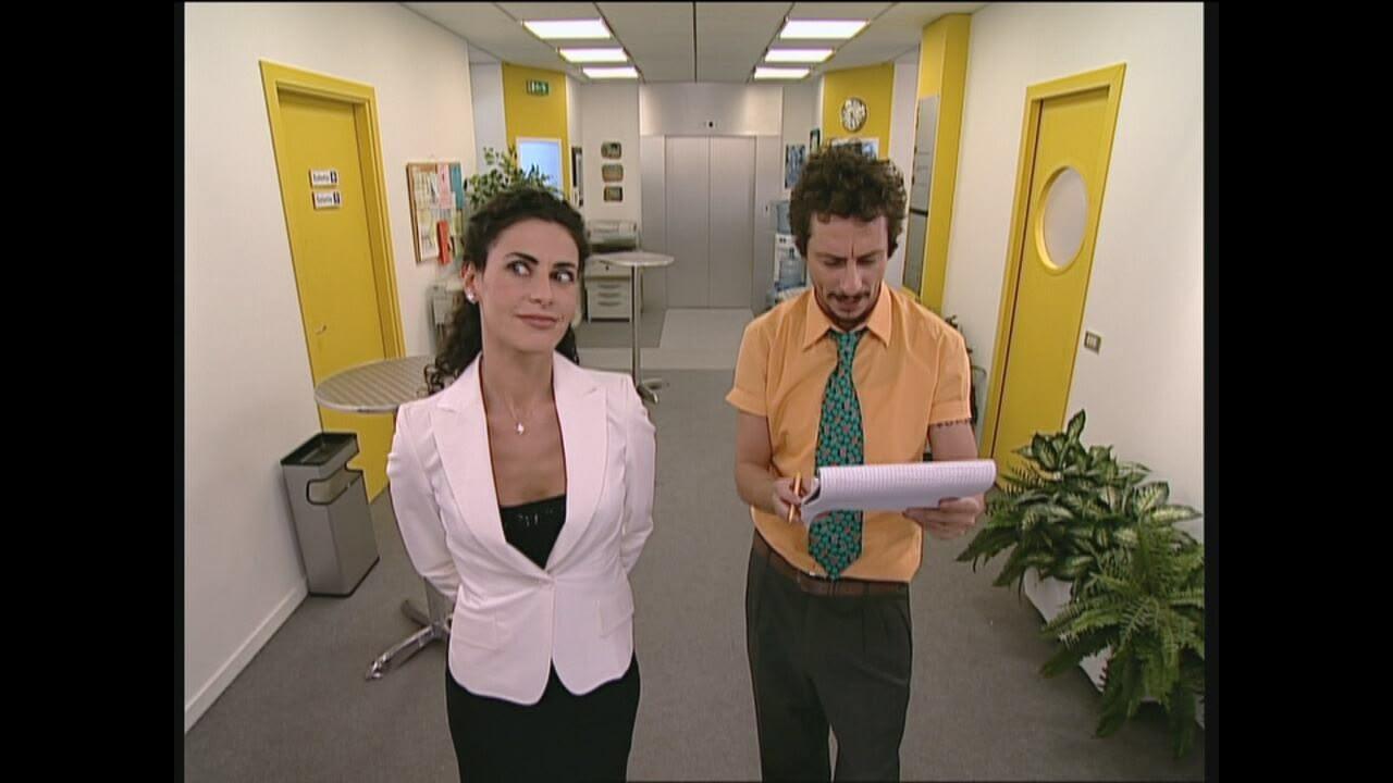 S5 Ep16 - Camera cafe' '07