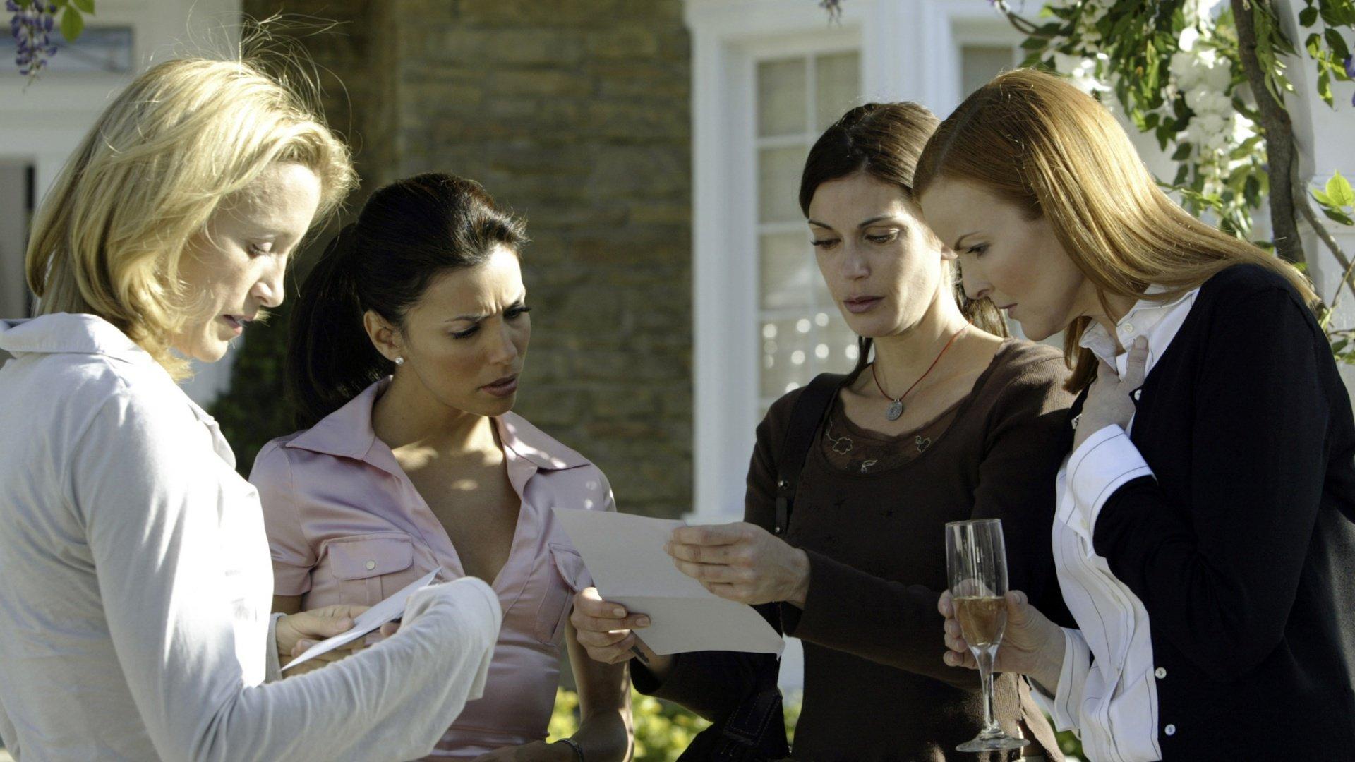 S1 Ep1 - Desperate Housewives