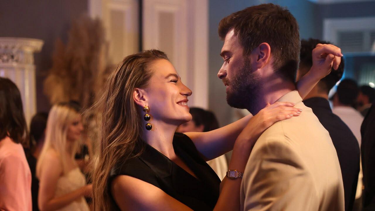 S2 Ep13 - The Family