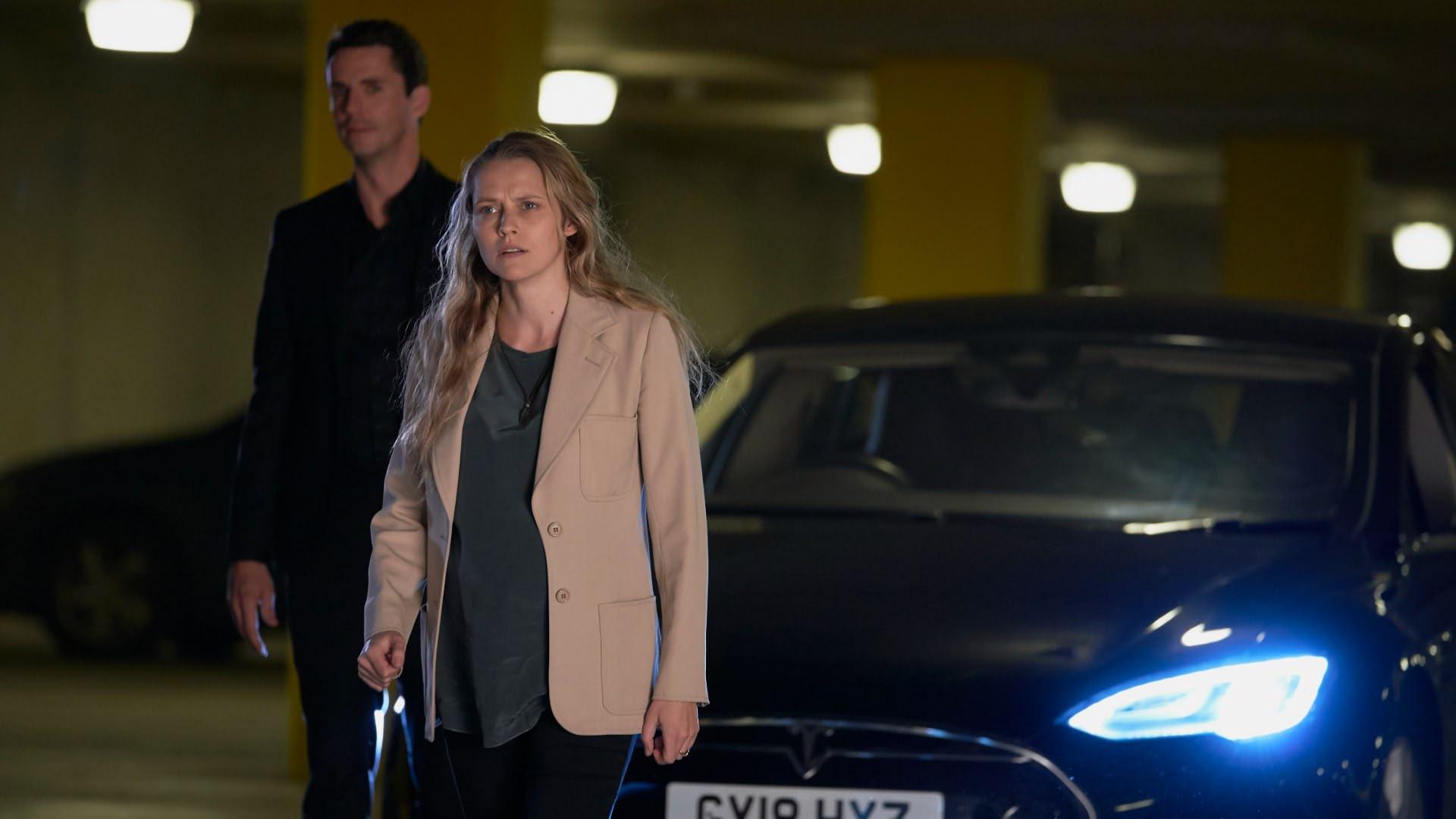 S3 Ep2 - A Discovery of Witches - Il...