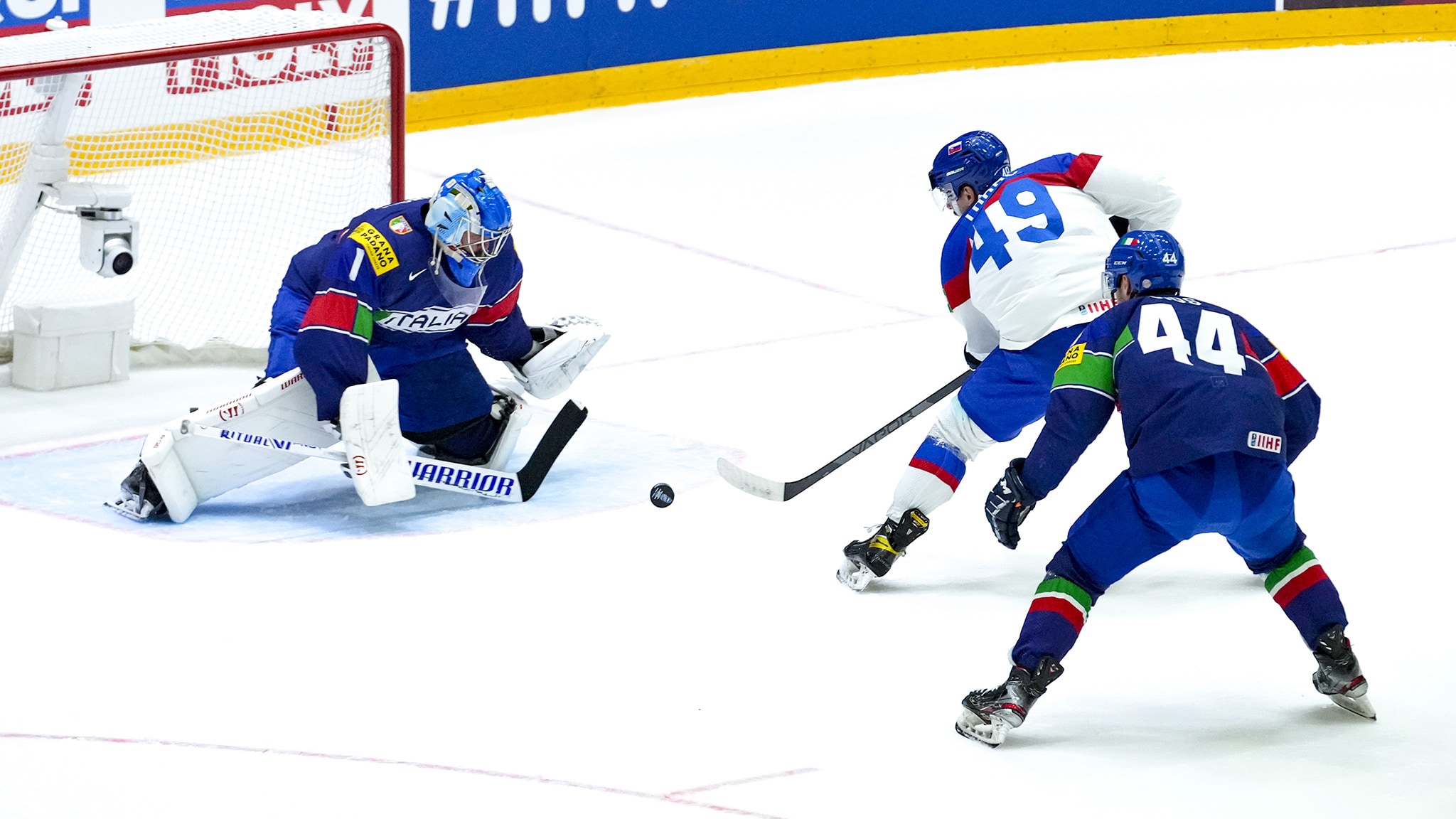 Hockey su ghiaccio. Mondiali maschili 1a Div. Sfantu Gheorghe: Italia-Romania