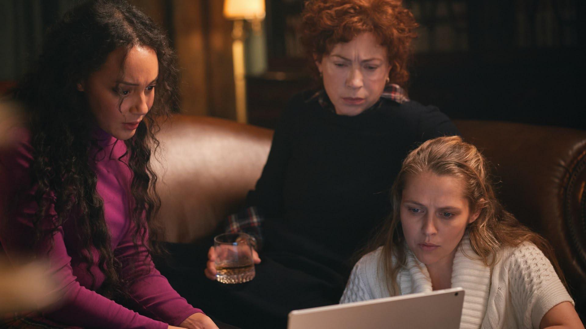 S3 Ep3 - A Discovery of Witches - Il...