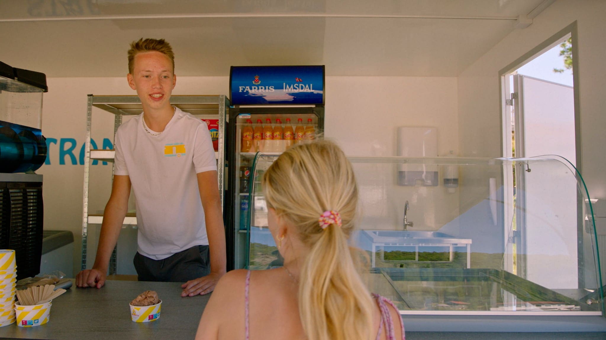 Il campeggio - S1E24 - Gelato alla fragola