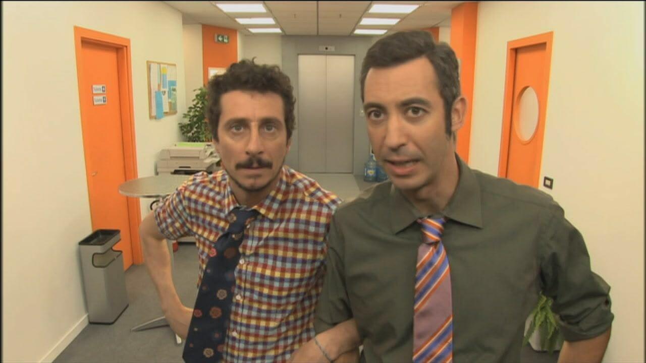 S6 Ep44 - Camera Cafe'