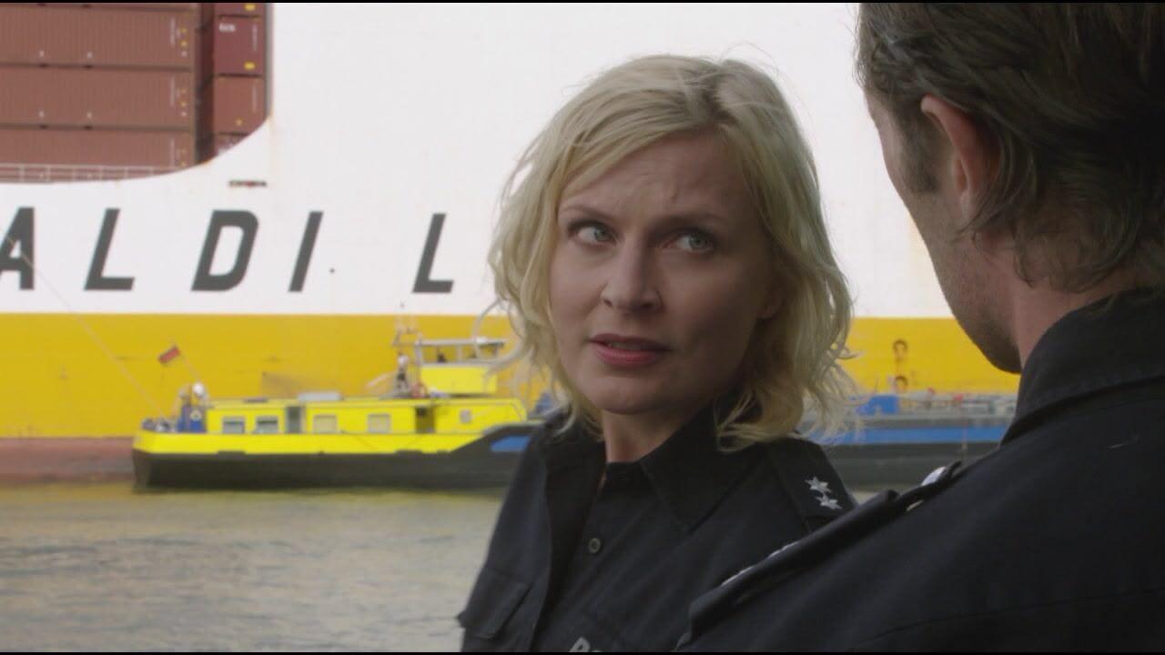 S11 Ep6 - Hamburg Distretto 21