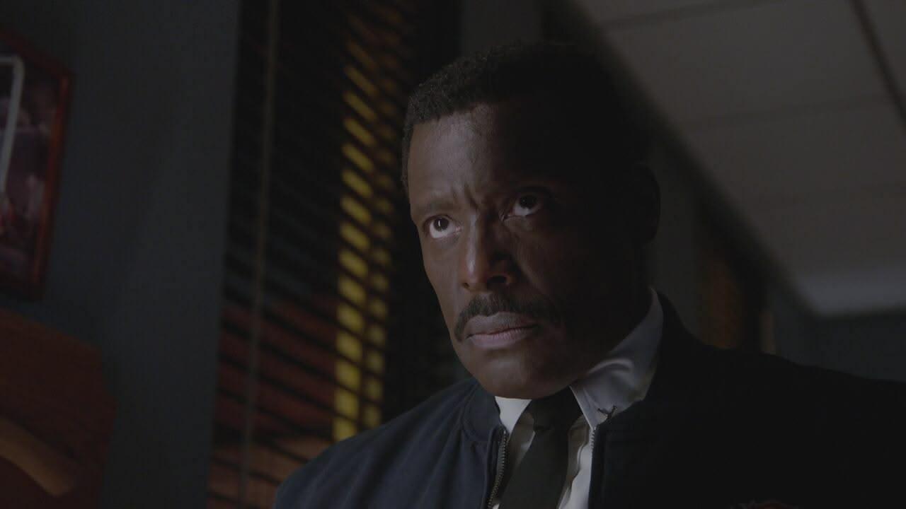 S9 Ep16 - Chicago fire
