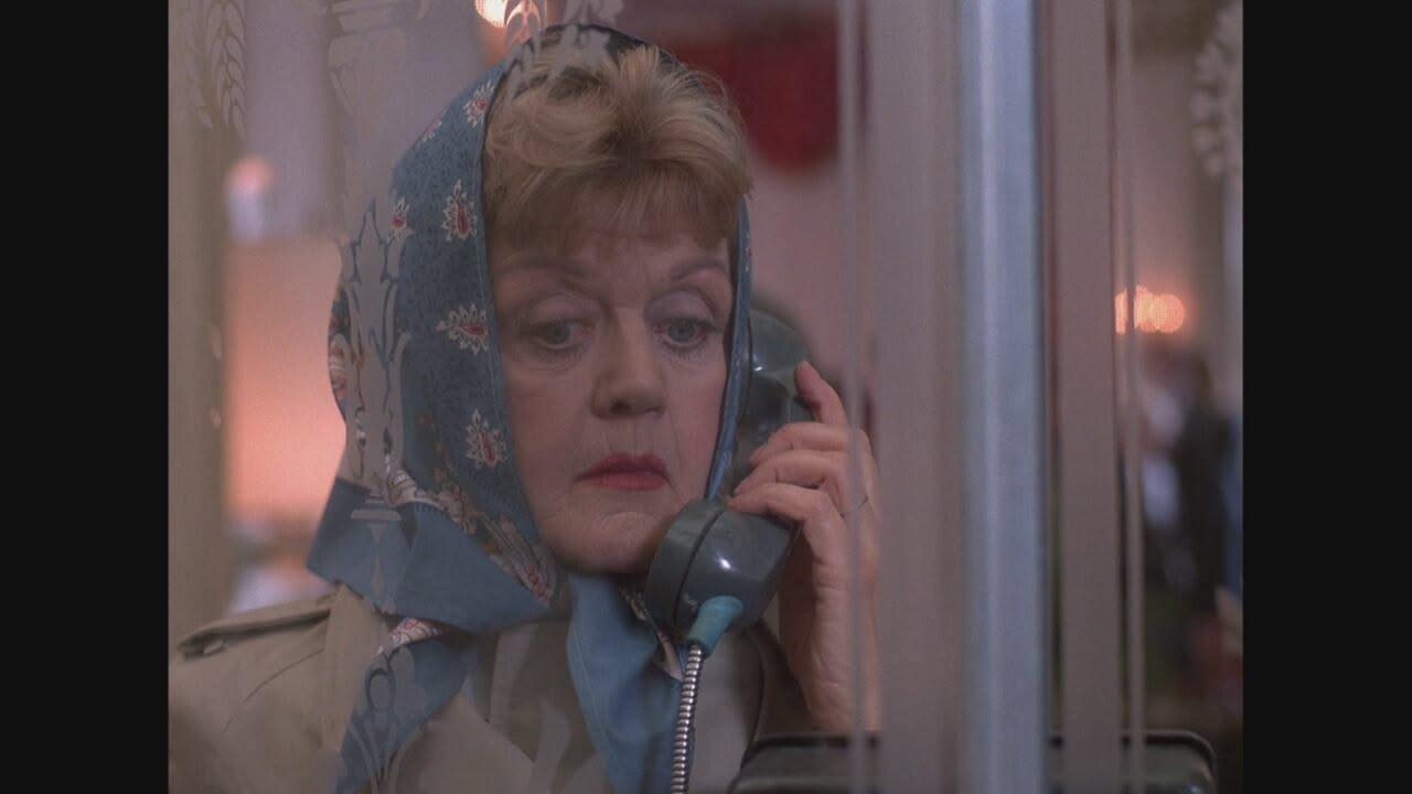 S5 Ep12 - La signora in giallo