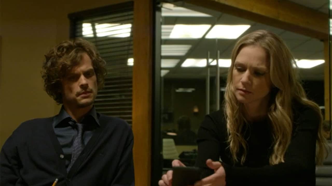 Criminal Minds S14E11 Luci notturne