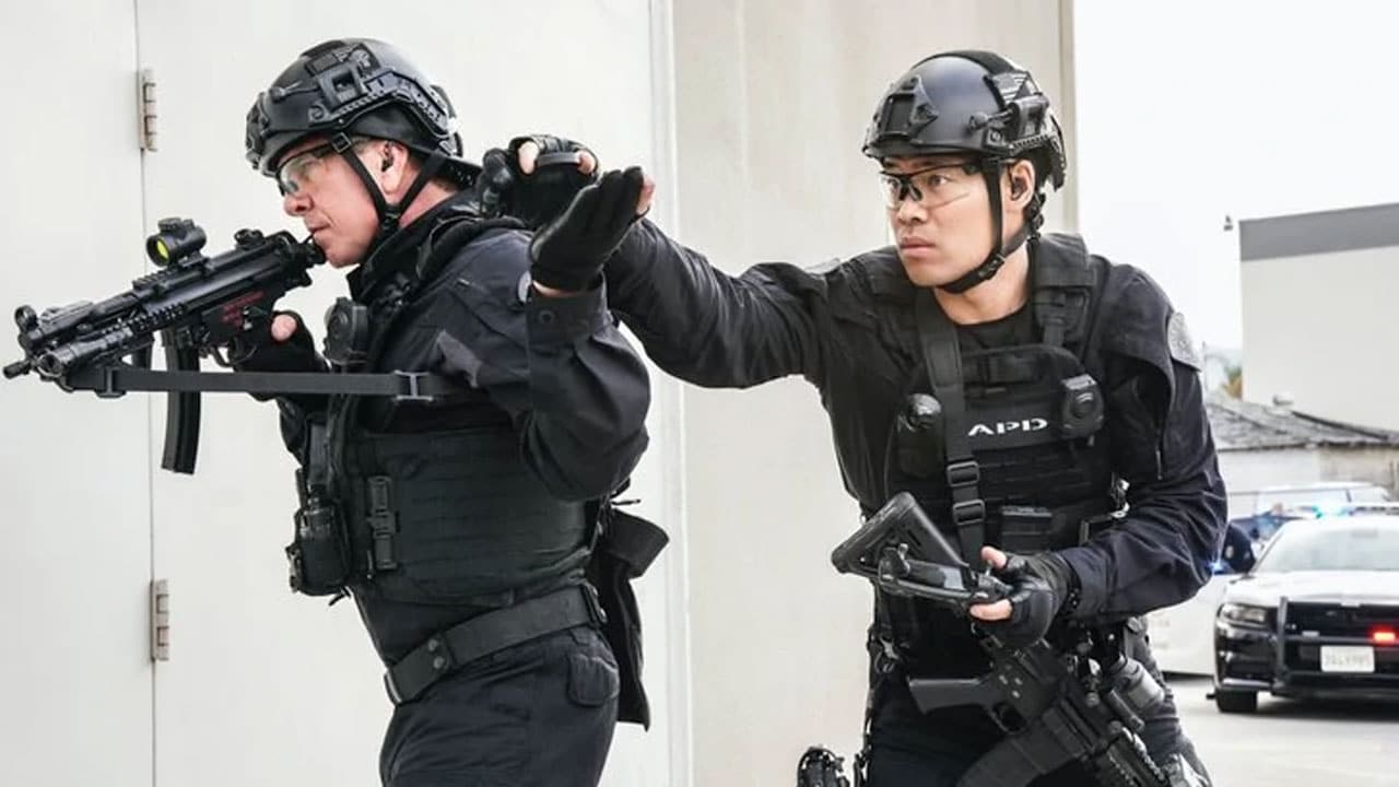 S.W.A.T. S2E16 - Orgoglio