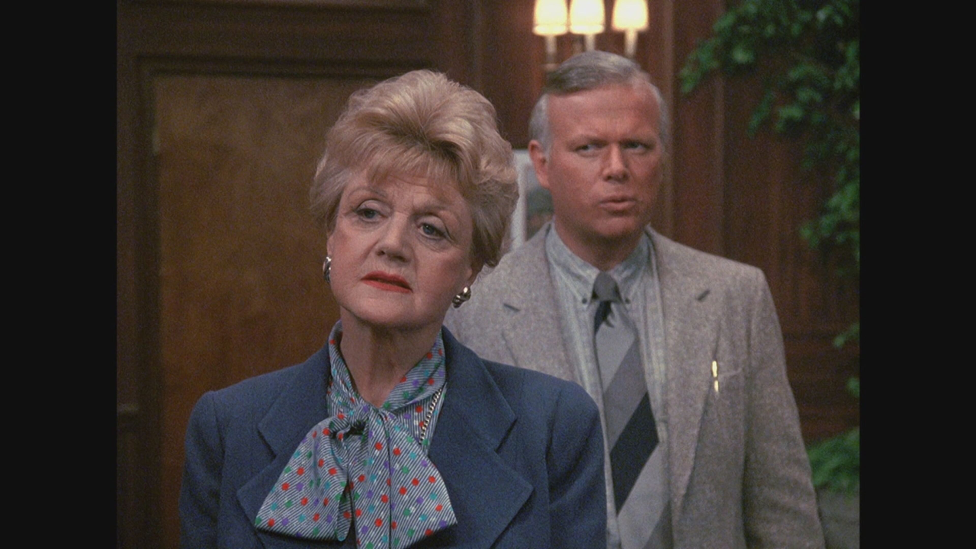 La signora in giallo 6 - S6 Ep10 Azione privilegiata: omicidio - ii parte/vendesi villa con morto