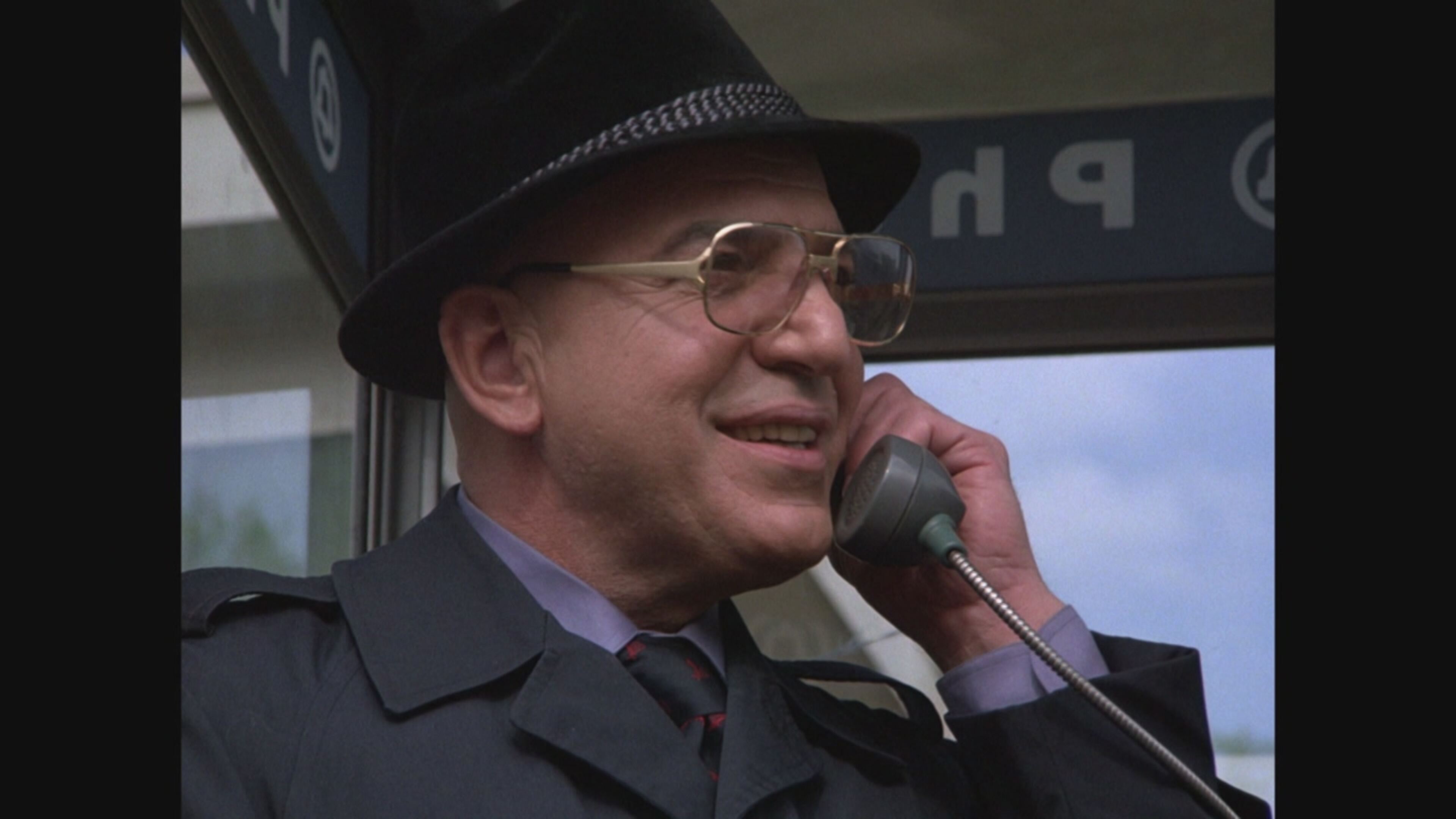 Kojak - S5 Ep19 Quattro soci per un purosangue