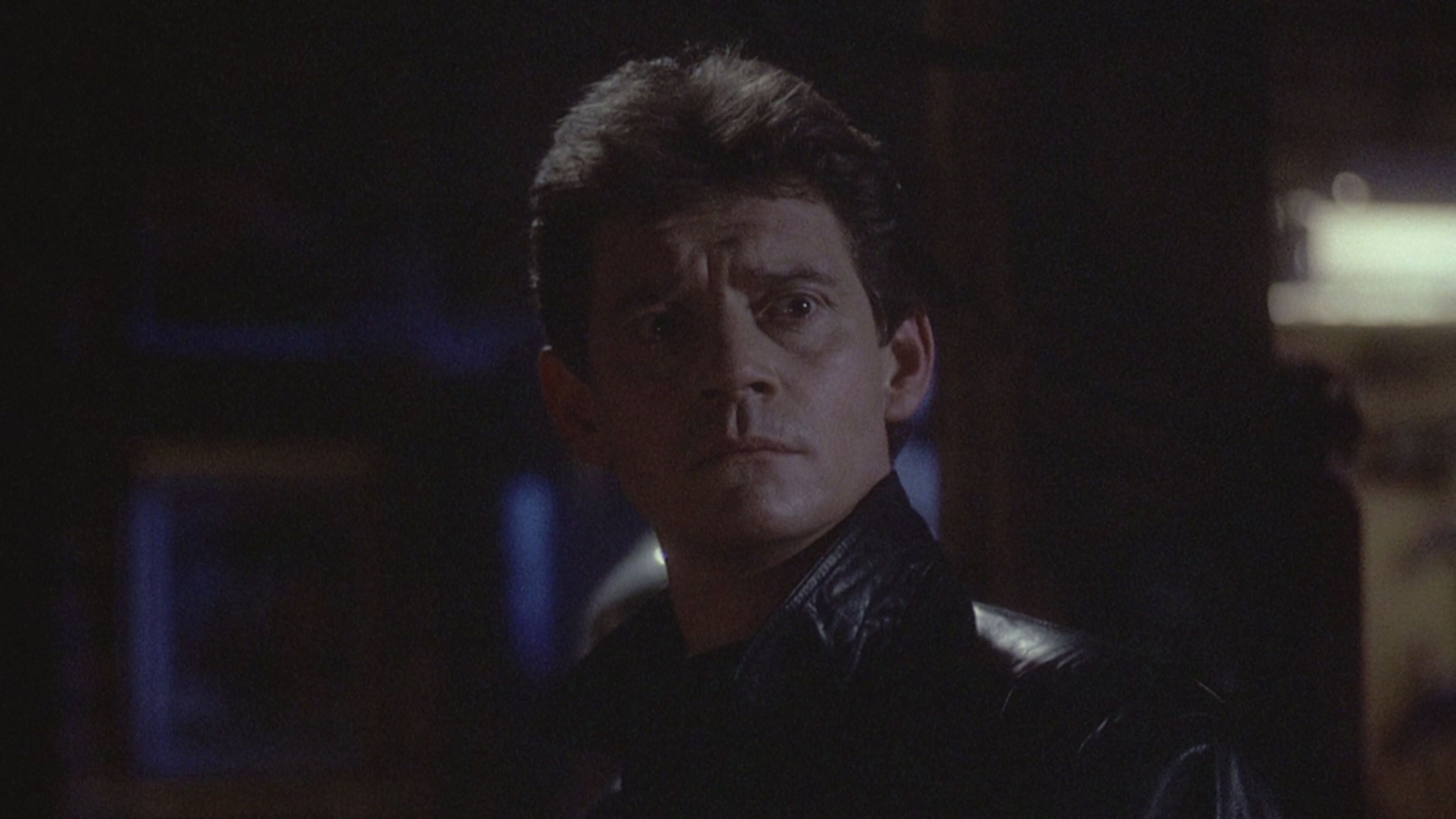 Il ritorno di colombo - S1 Ep1 Una ghigliottina per il tenente colombo - i parte