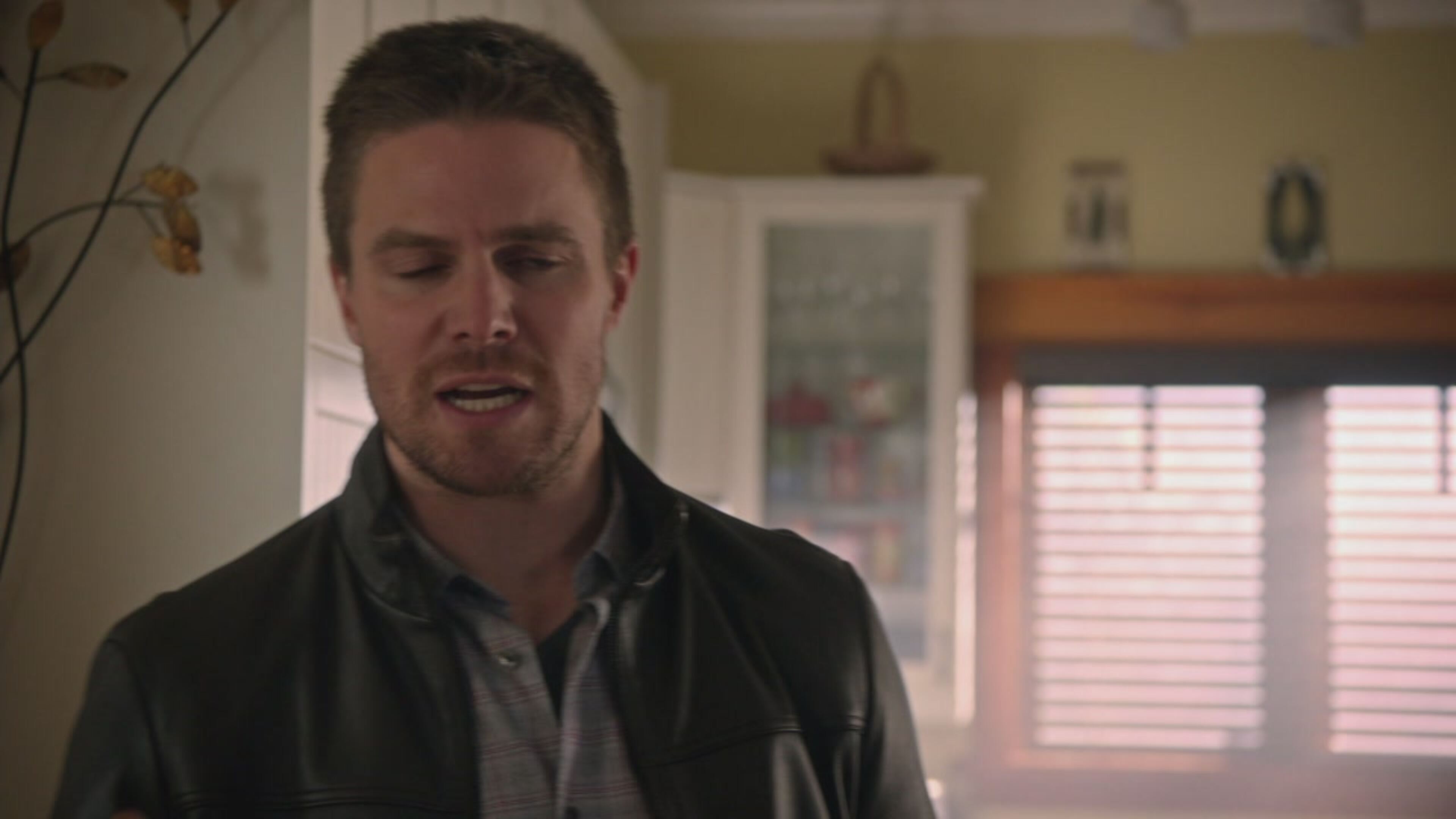 Arrow - S4 Ep8 Leggende di ieri