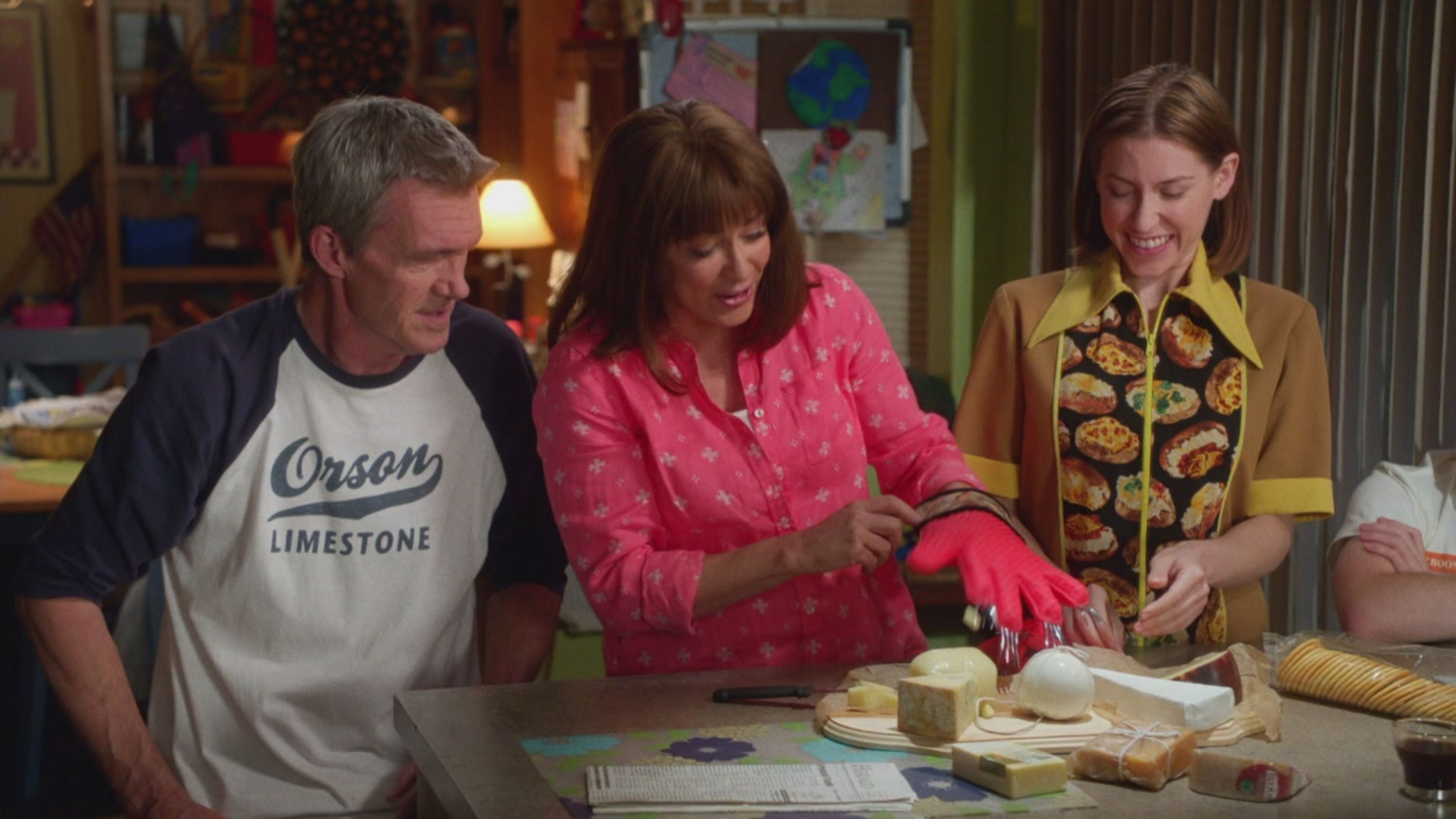 The Middle - S9 Ep1 Vive la Heck!