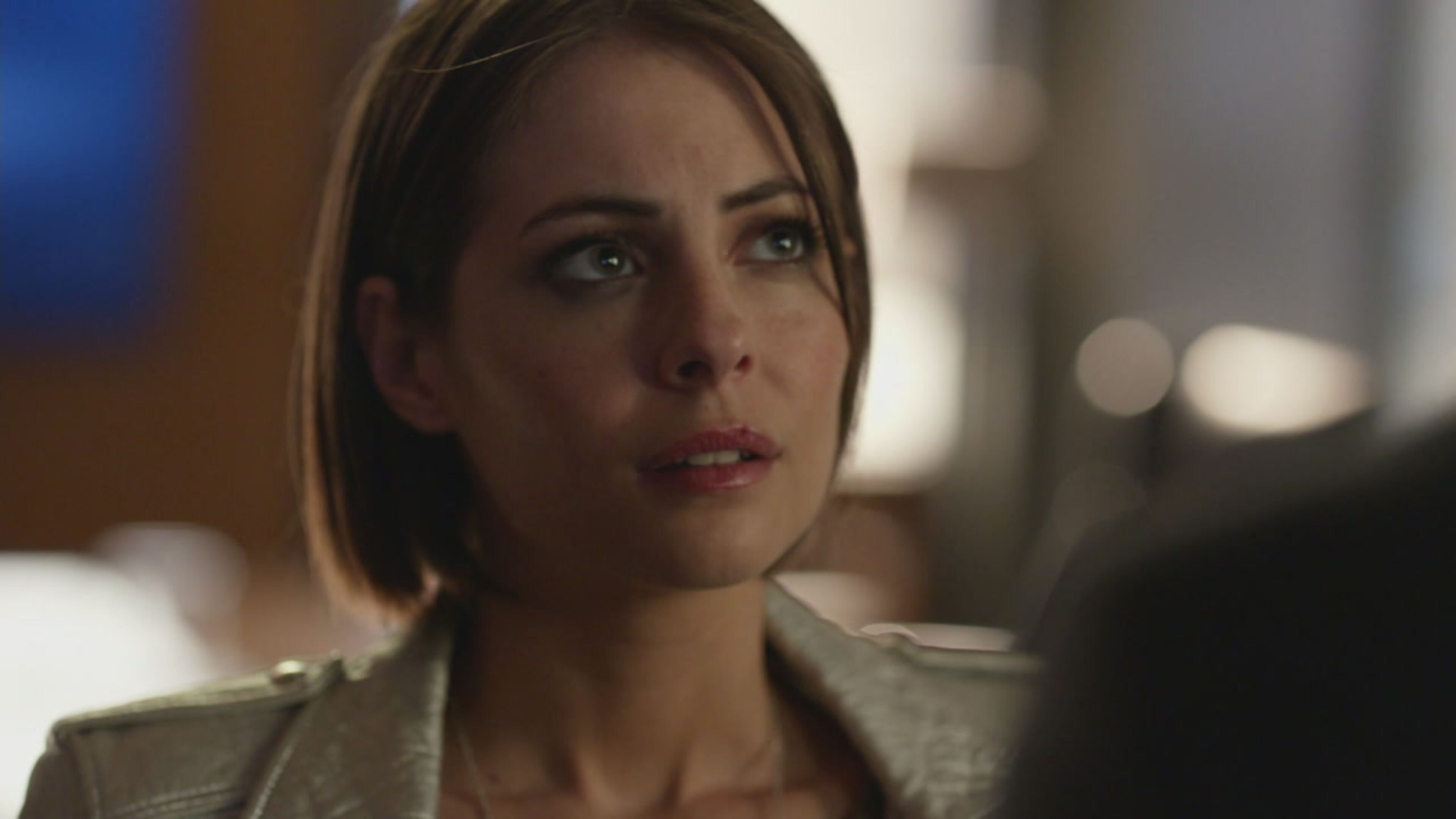 Arrow - S5 Ep21 Onora tuo padre