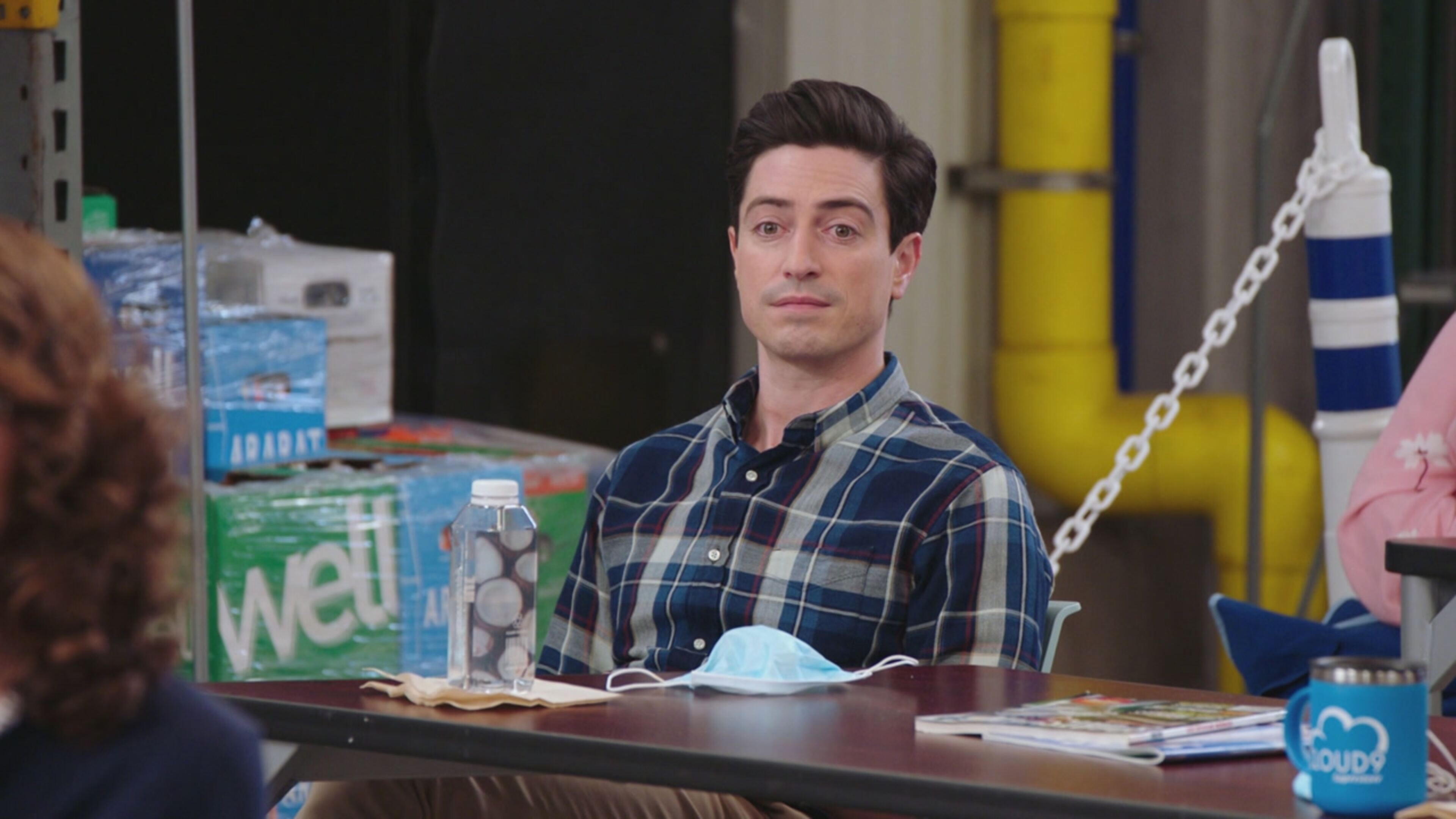 Superstore - S6 Ep13 Lowell Anderson