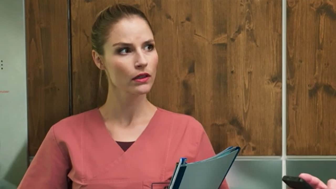 Medici in corsia S4E1 - Manovre evasive