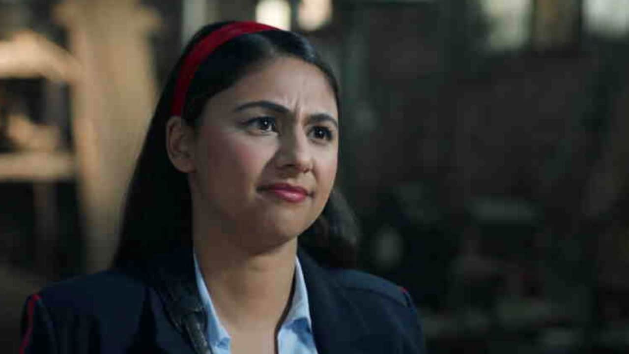 Cercami a Parigi – S2E2 – Nuovo anno, nuove regole