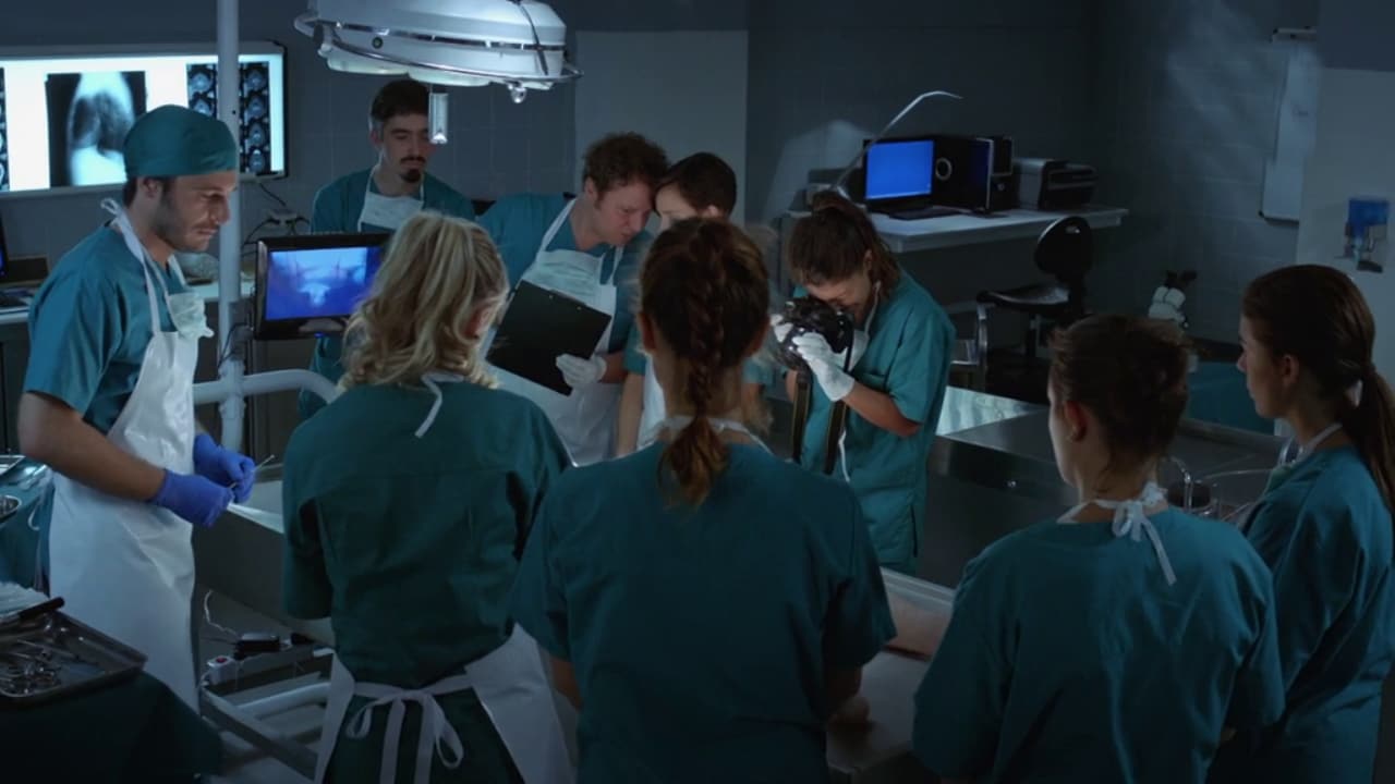 L'allieva  S1E3 - Segreti a fior di pelle