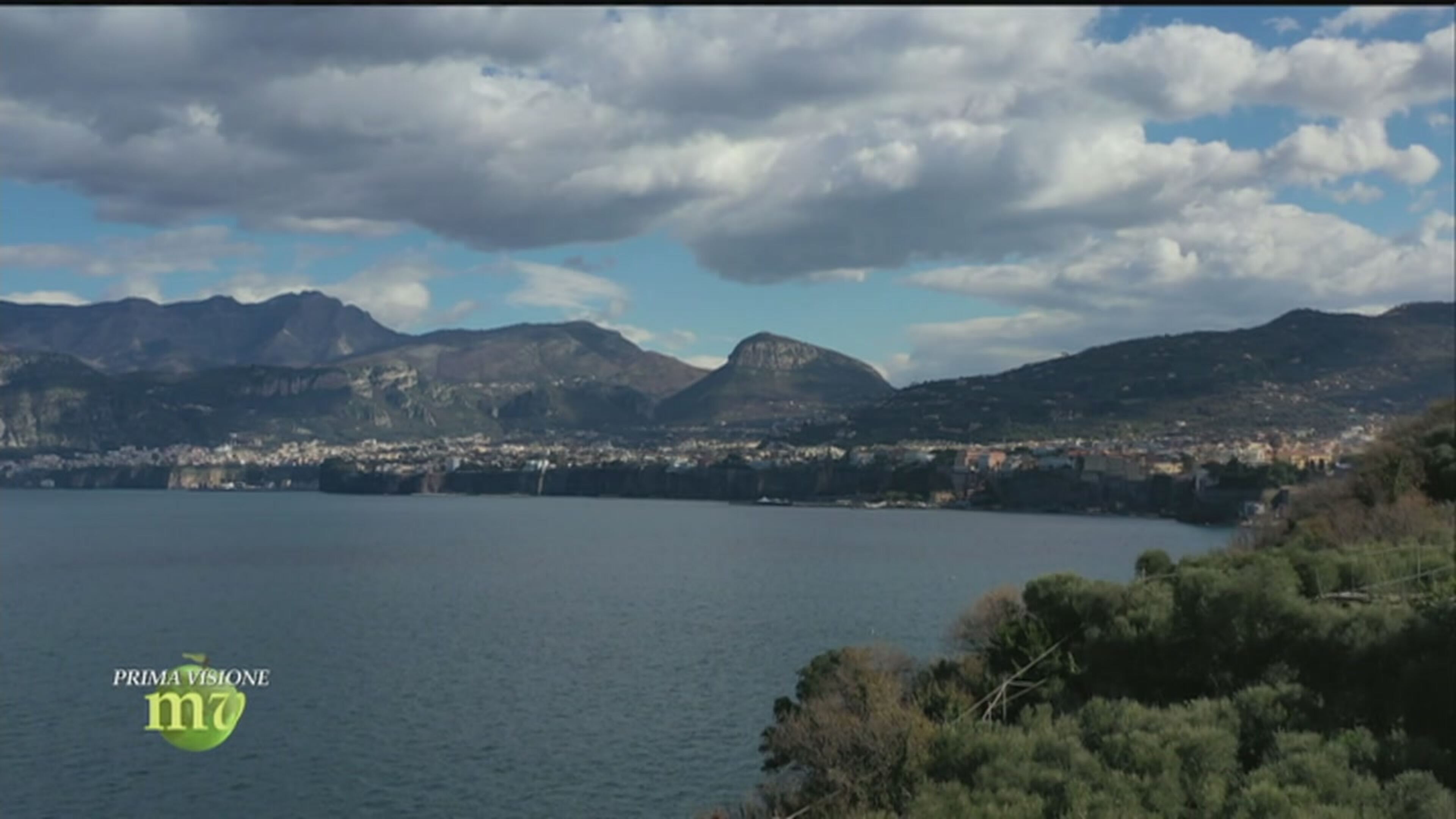 Melaverde - Condotto da Ellen Hidding, Edoardo Raspelli e Vincenzo Venuto