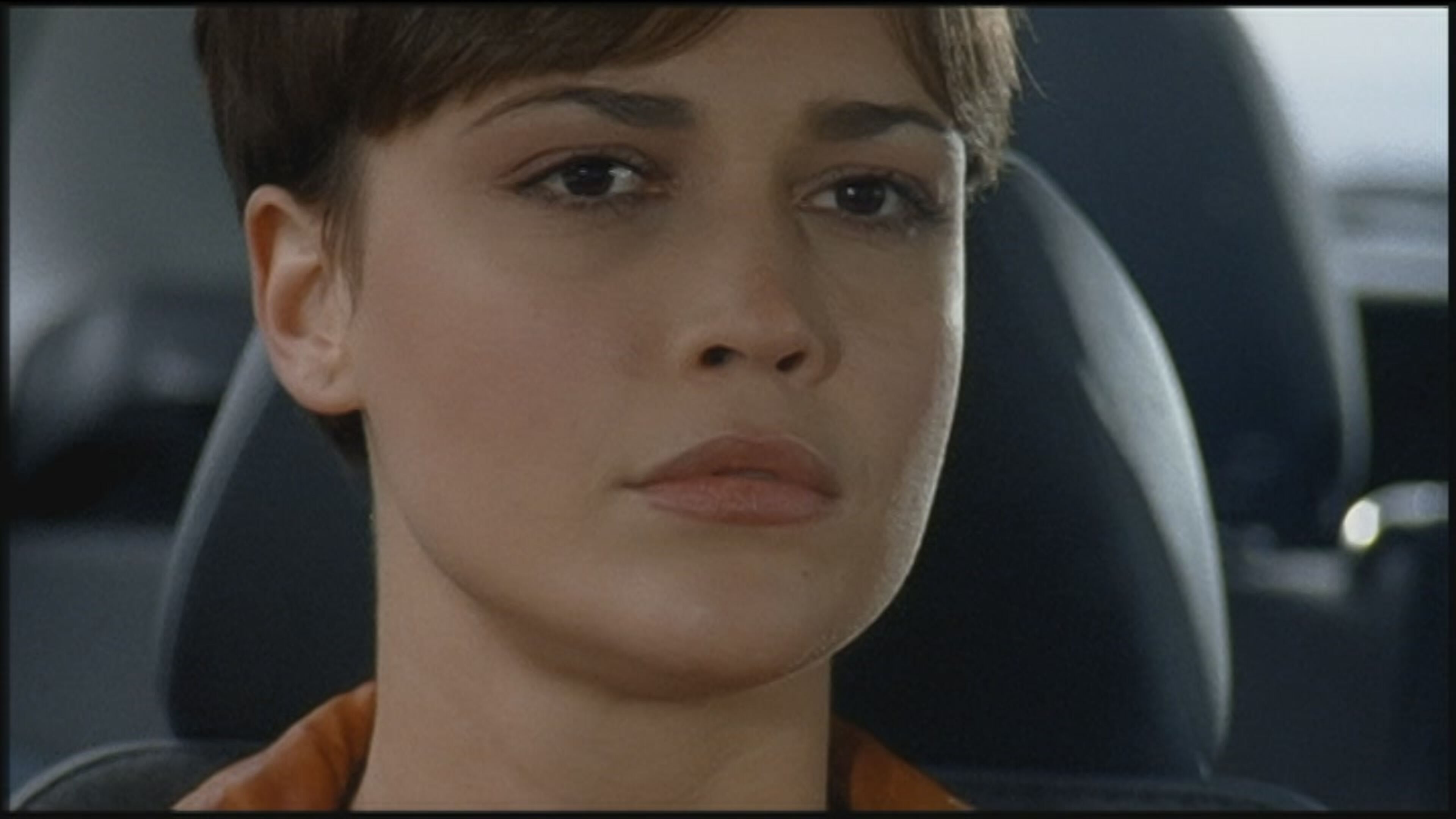 Carabinieri - S5 Ep103 Tracce di sabbia