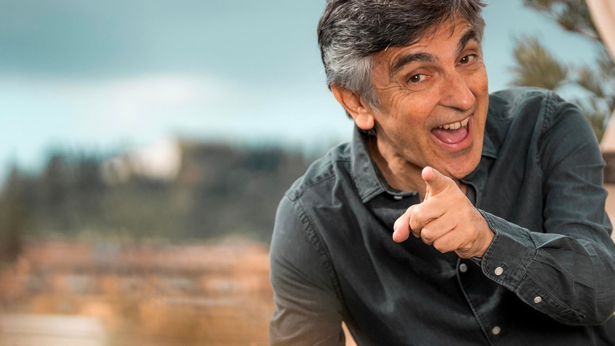 Teatro - ...Napoletano? E famme 'na pizz