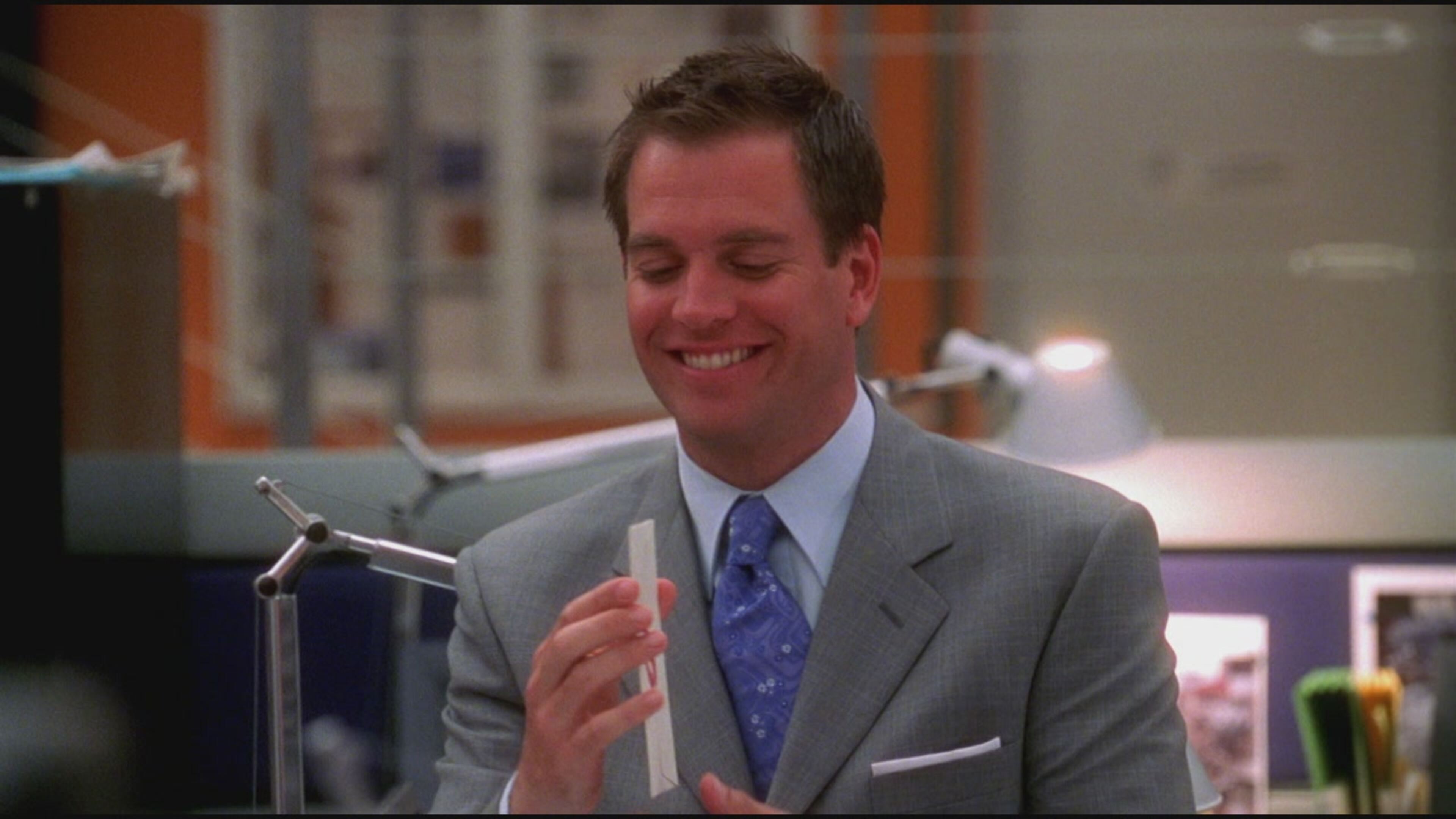 NCIS - Unità anticrimine 2 - S2 Ep22 Polvere di miele