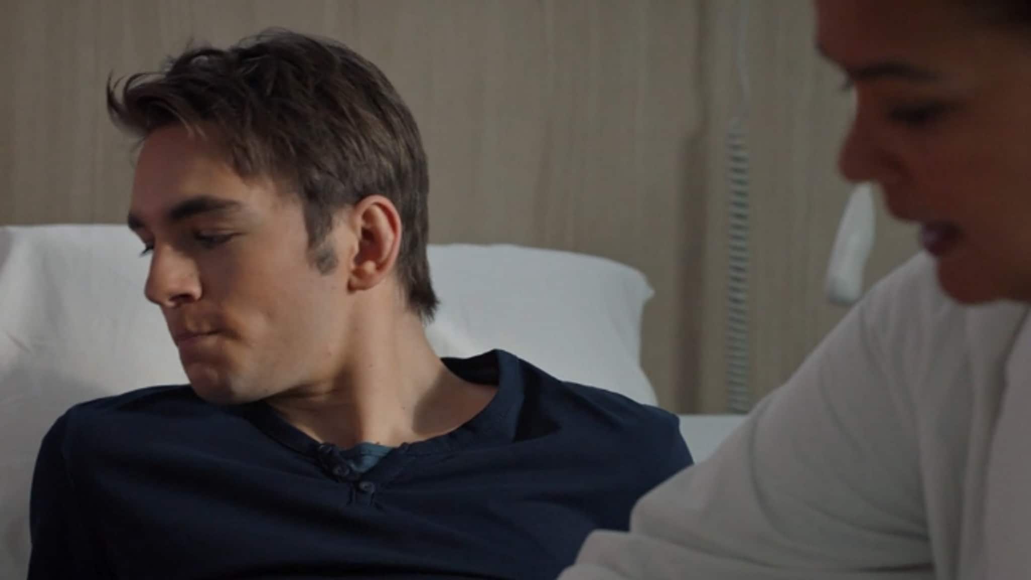 Cercami a Parigi - S3E9 - Vecchi amici