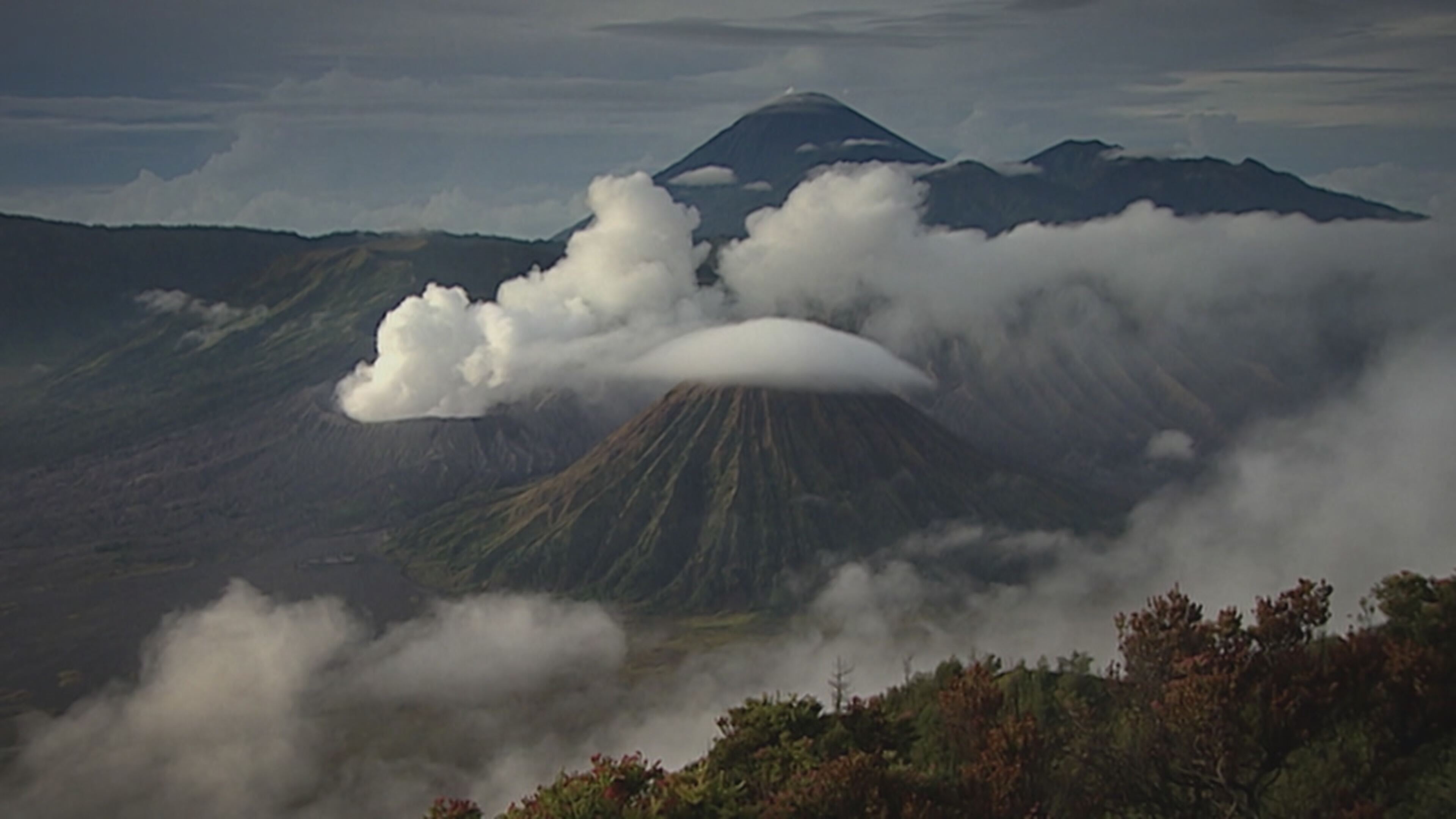 World's greatest natural wonders - S1 Ep2 World's greatest natural wonders