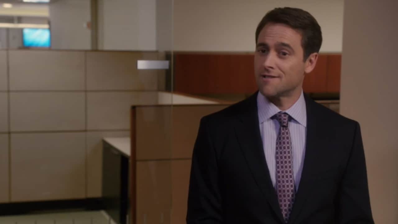 Elementary S3E12 - L'illustre cliente - 2^ parte - L'illustre cliente (2)