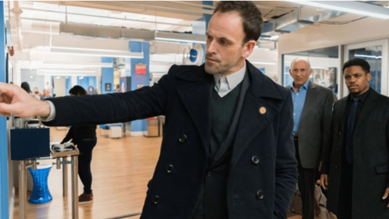 Elementary S4E17- I supereroi