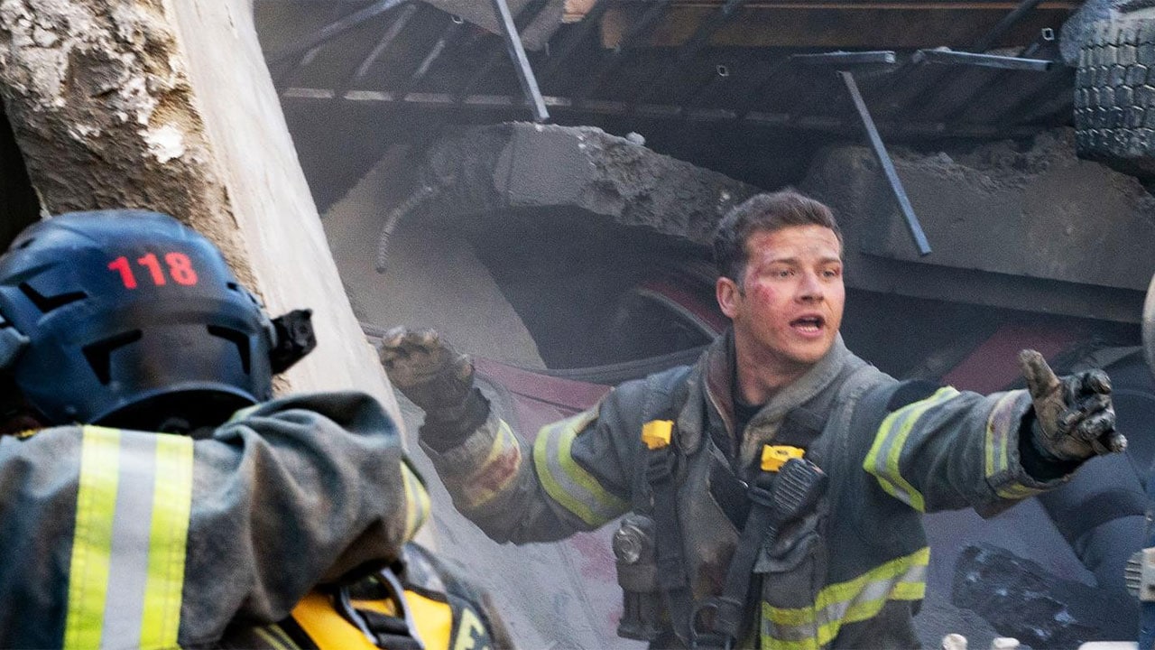 9-1-1 S6E18 - Ricambia il favore