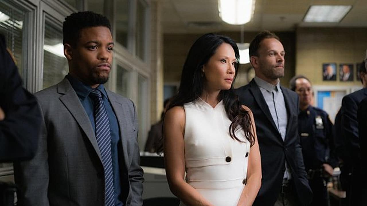 Elementary S5E4 -  Henny Penny, il cielo sta cadendo