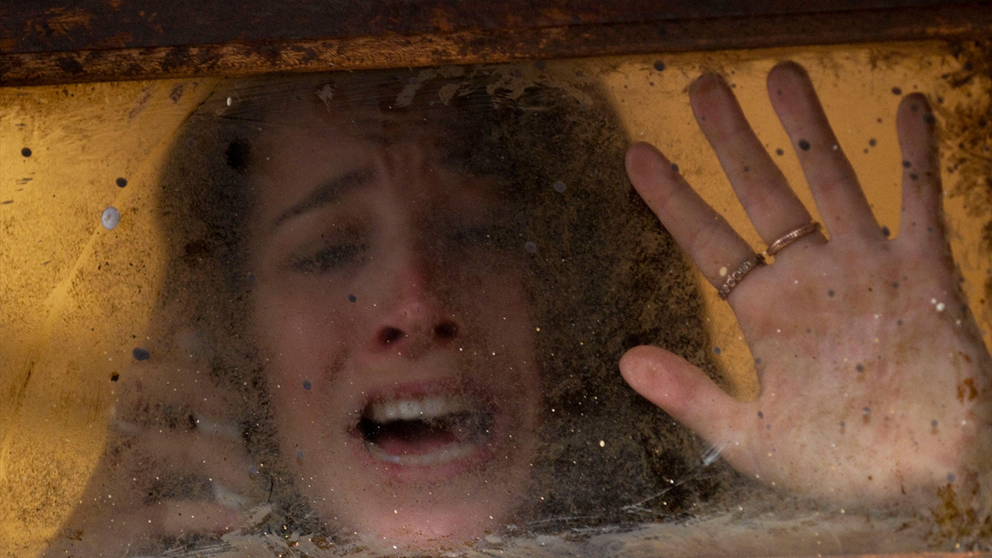 L'ultima casa a sinistra (di d. iliadis)