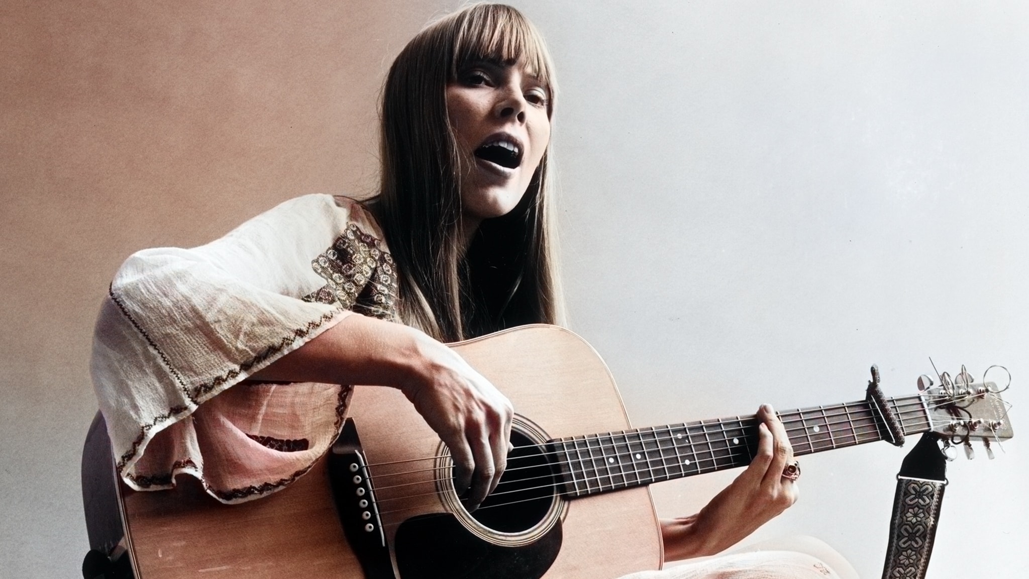 Rock Legends: Joni Mitchell