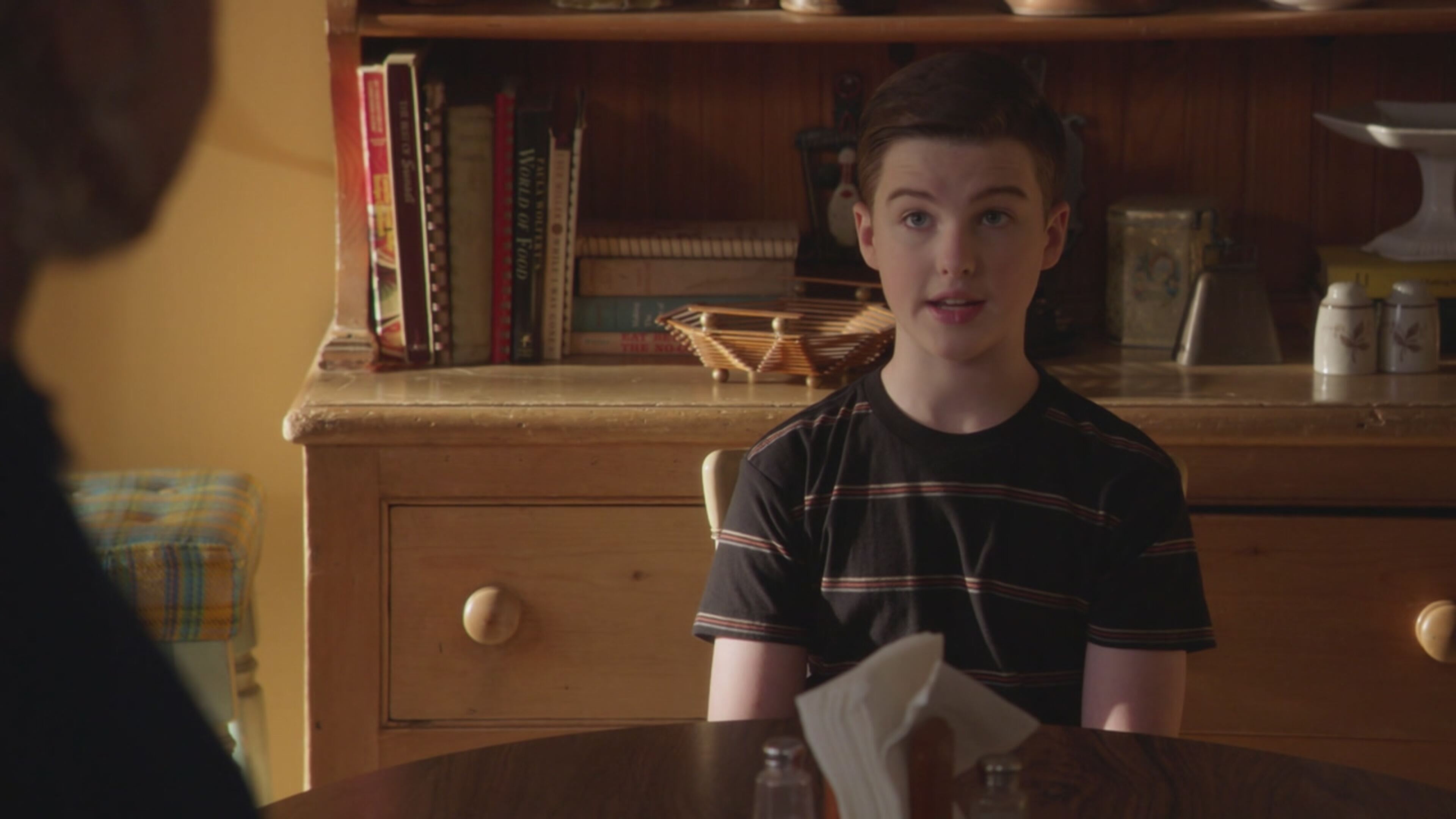 Young Sheldon - S5 Ep12 Una Cadillac rosa e una magnifica danza tribale