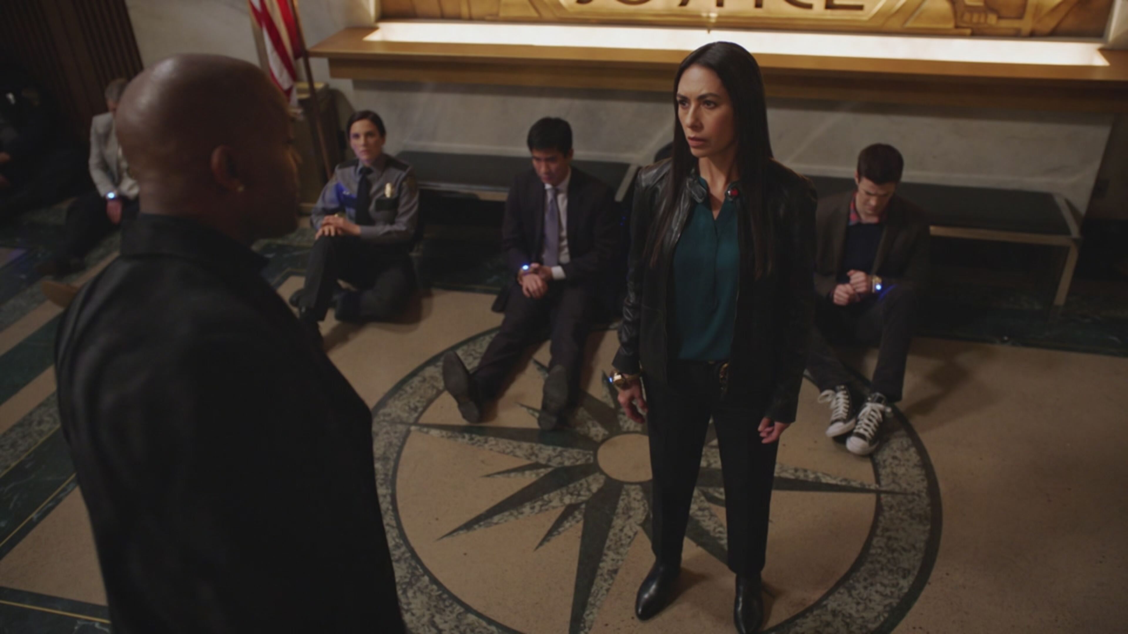 The Flash - S8 Ep7 Lockdown