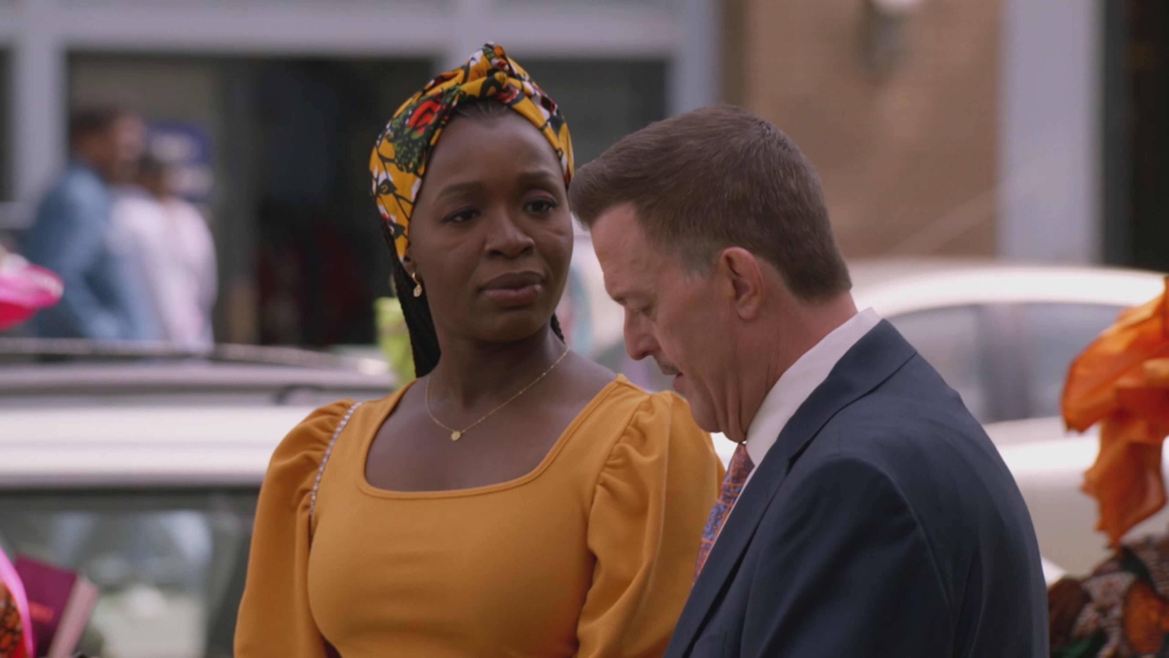 Bob Hearts Abishola - S3 Ep22 Tra il bonus e il male