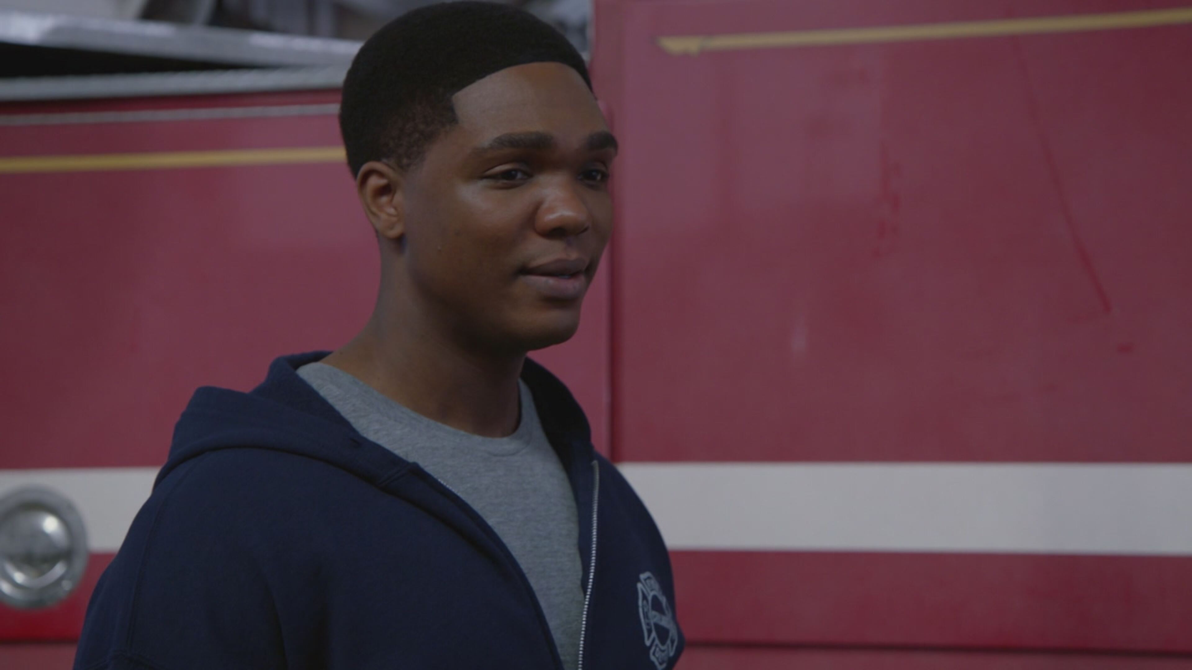 Chicago Fire - S10 Ep20 A meta' strada dalla luna