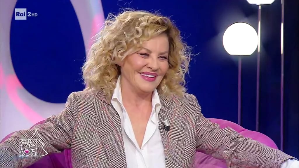 Storie di donne al bivio Mercoledì - Puntata del 11/12/2024