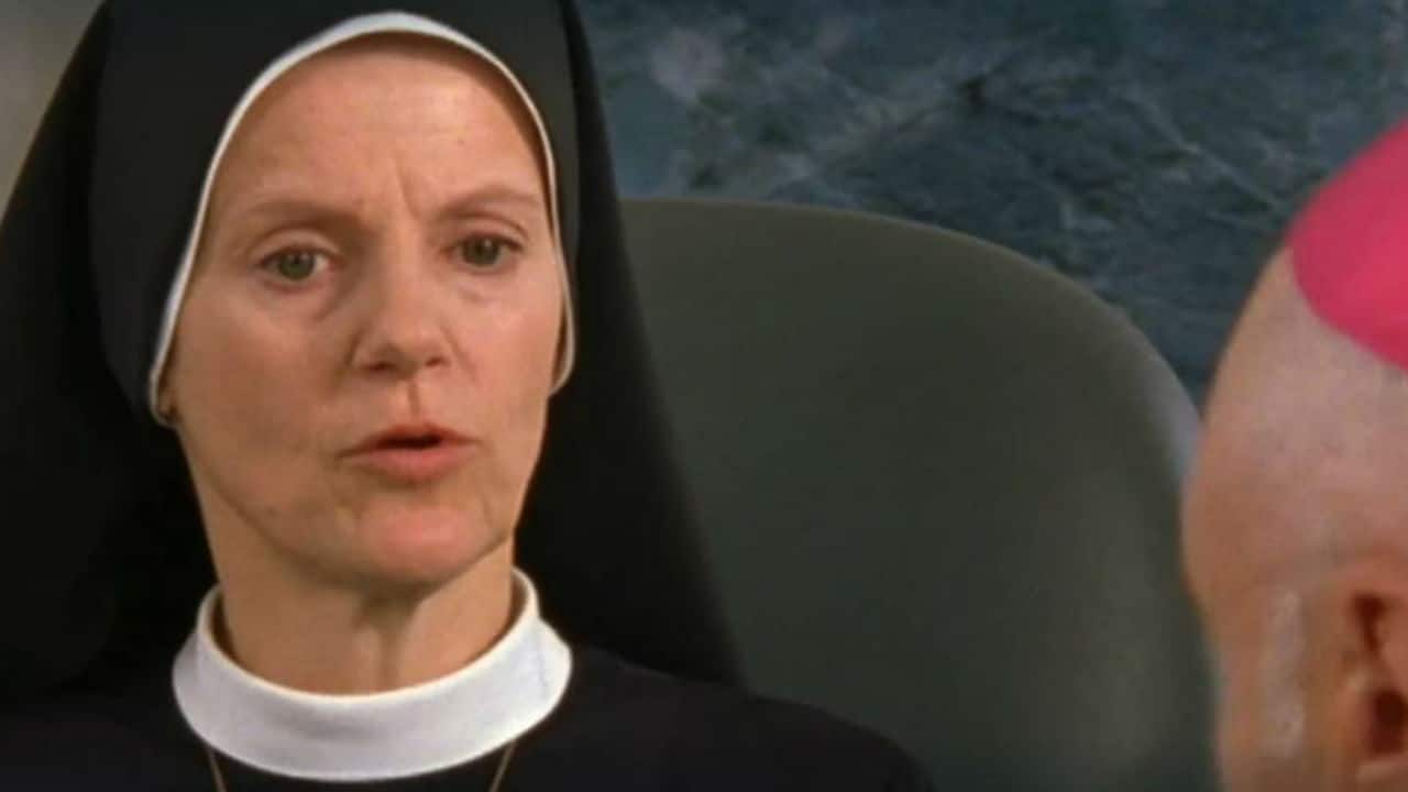 Un Ciclone in Convento S10E5 - Le Scarpette di Venere