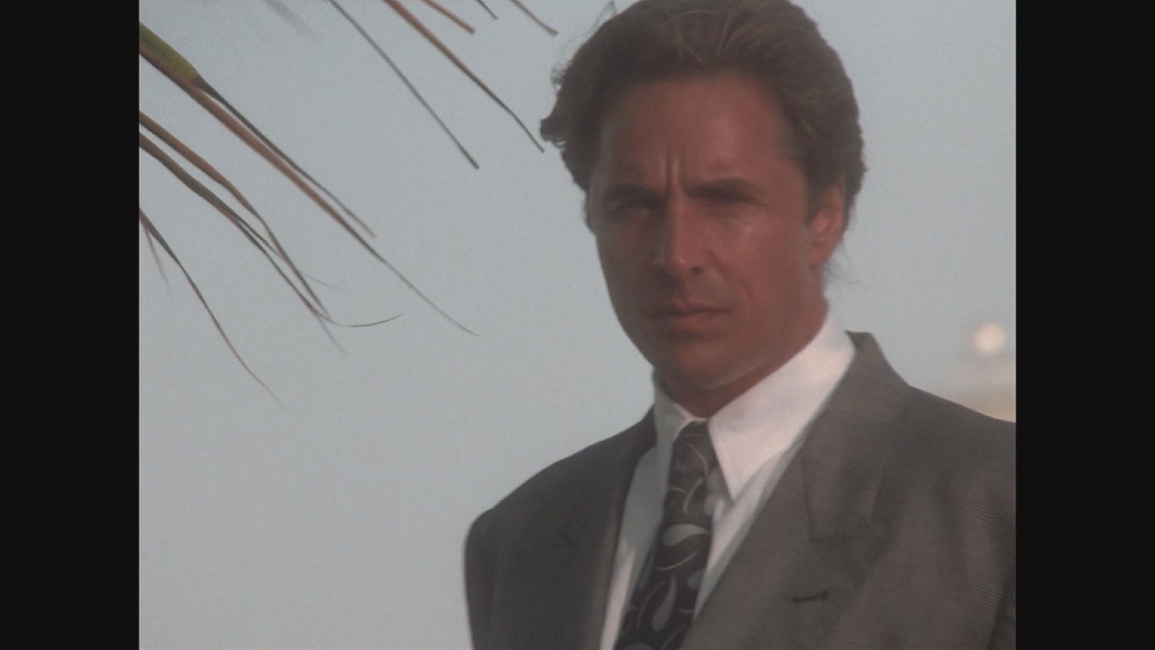 Miami Vice 5 - S5 Ep2 Congiura di palazzo - II parte