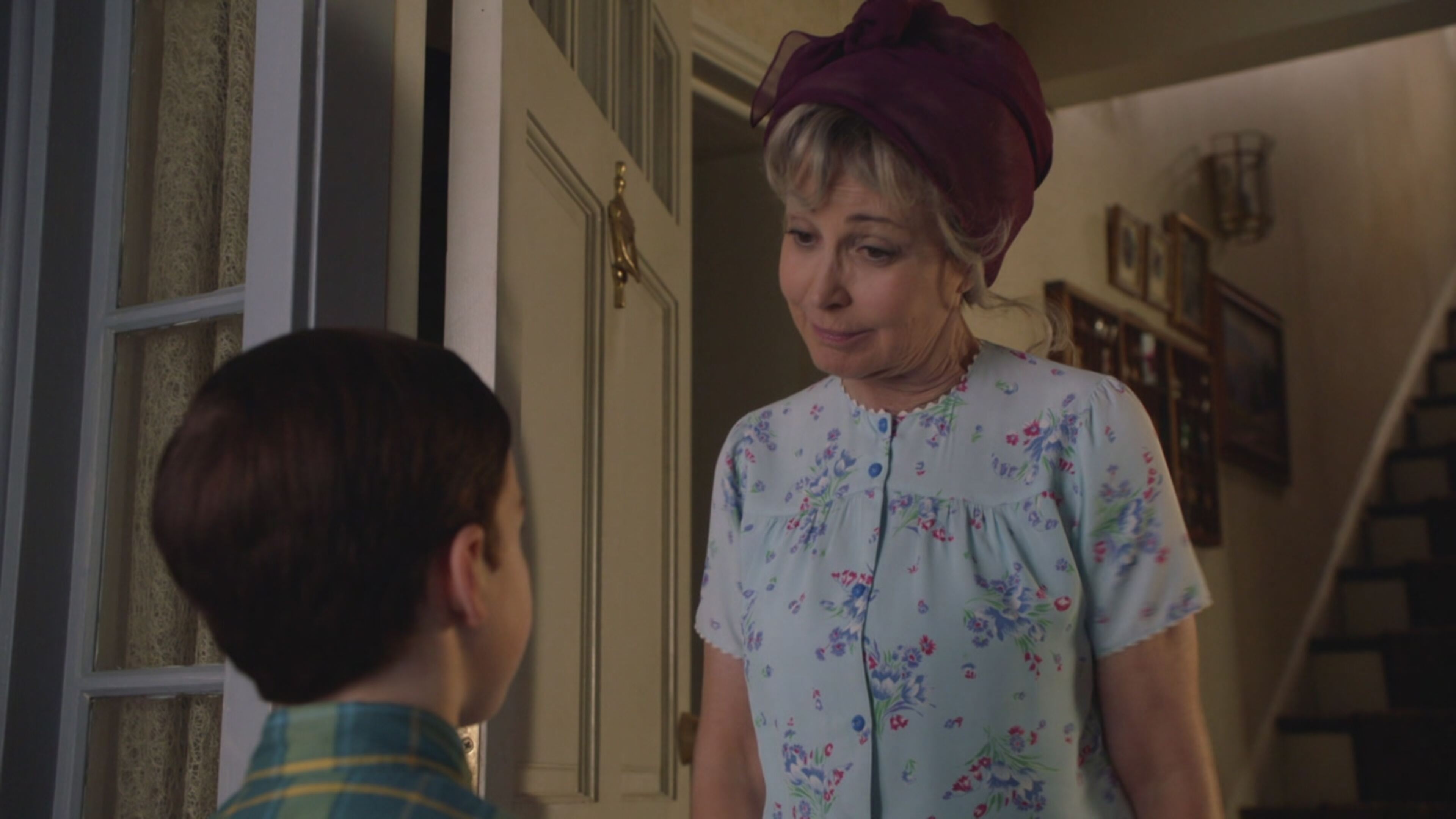 Young Sheldon - S1 Ep21 Hot dog, un impermiabile tascabile e Tony Danza