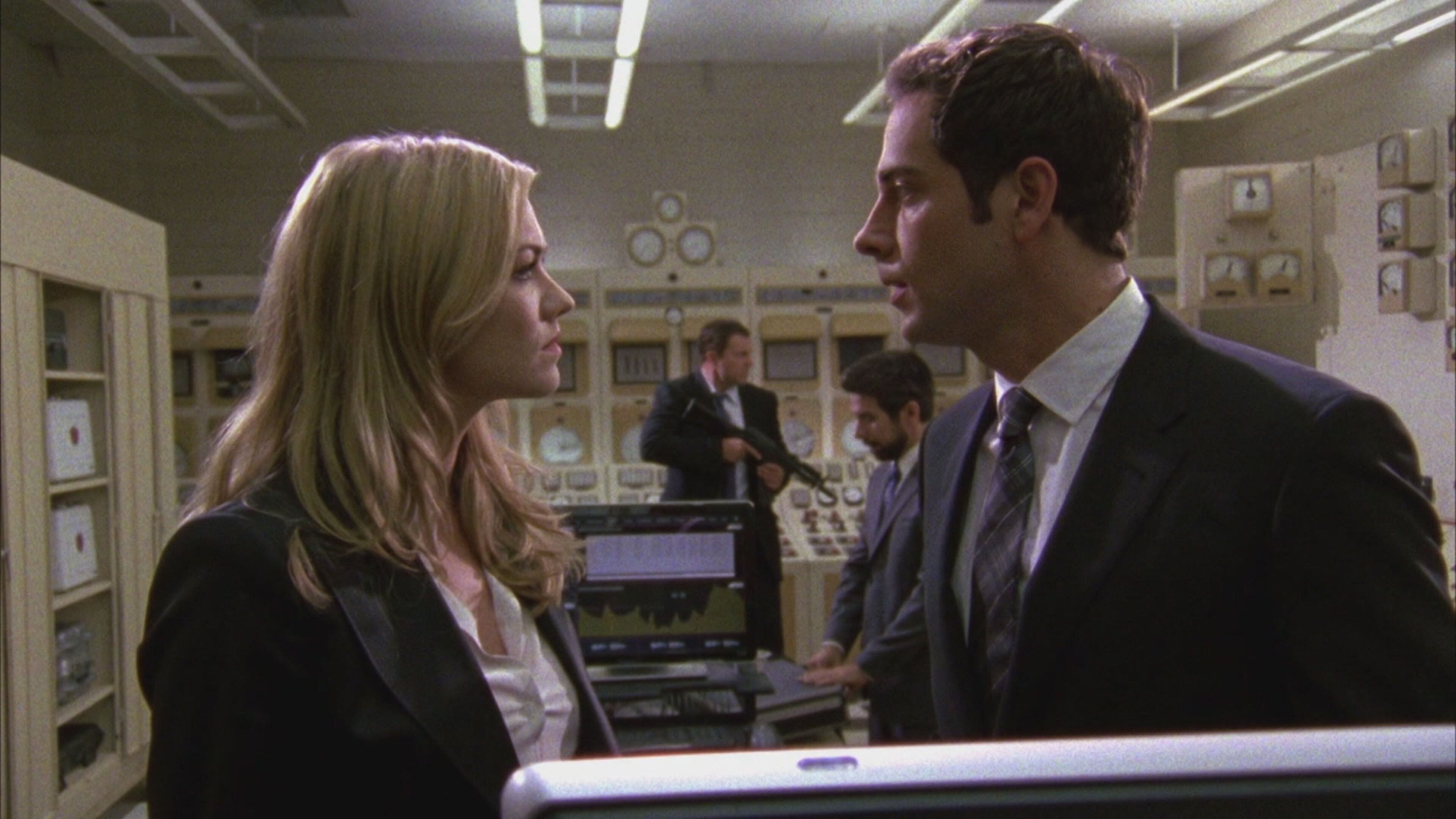 Chuck - S4 Ep1 Chuck vs. l'anniversario